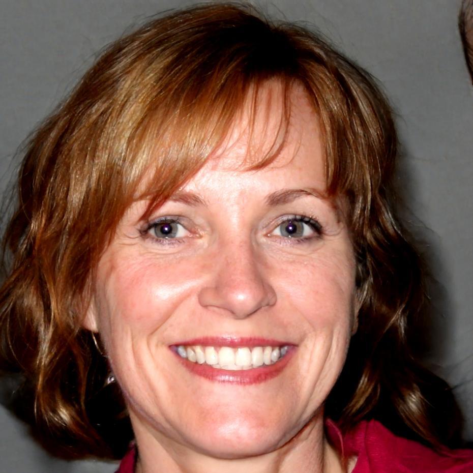 Portrait de Céline Moreau, formatrice spécialisée en budget personnel